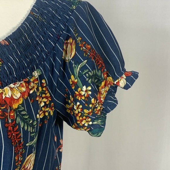 OLM Blue Floral Striped Blouse Medium - Picture 6 of 8